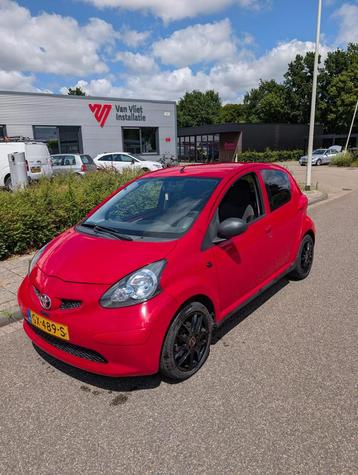 Toyota Aygo 1.0-12V 5-deurd AIRCO beschikbaar voor biedingen