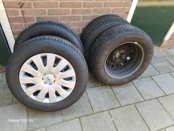 4X ZEER IN GOEDE STAAT OPEL ZAFIRA ZOMER BANDEN 225/60/16 beschikbaar voor biedingen