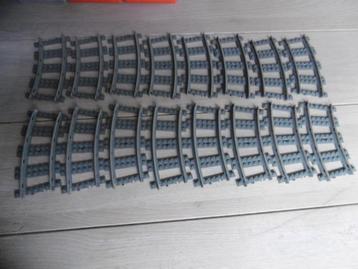 Lego 4520 gebogen rails 16 stuks beschikbaar voor biedingen