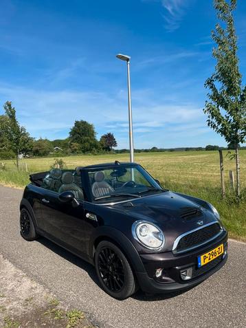 Mini 1.6 Cooper Cabrio Highgate S uitgevoerd  beschikbaar voor biedingen
