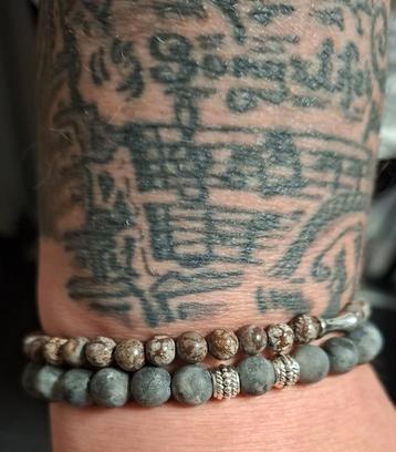 Mooie armbanden van kralen. Ook grote maten. beschikbaar voor biedingen