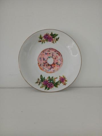 wandbordje donut beschikbaar voor biedingen