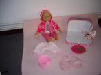 baby pop met koffertje en acc, Ophalen of Verzenden, Zo goed als nieuw, Babypop