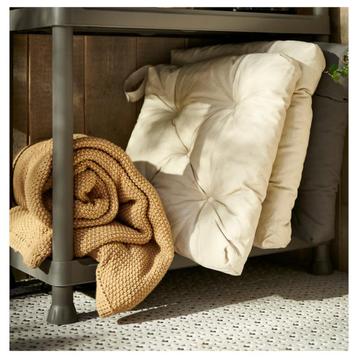 6 Chair Cushions – Light Beige beschikbaar voor biedingen