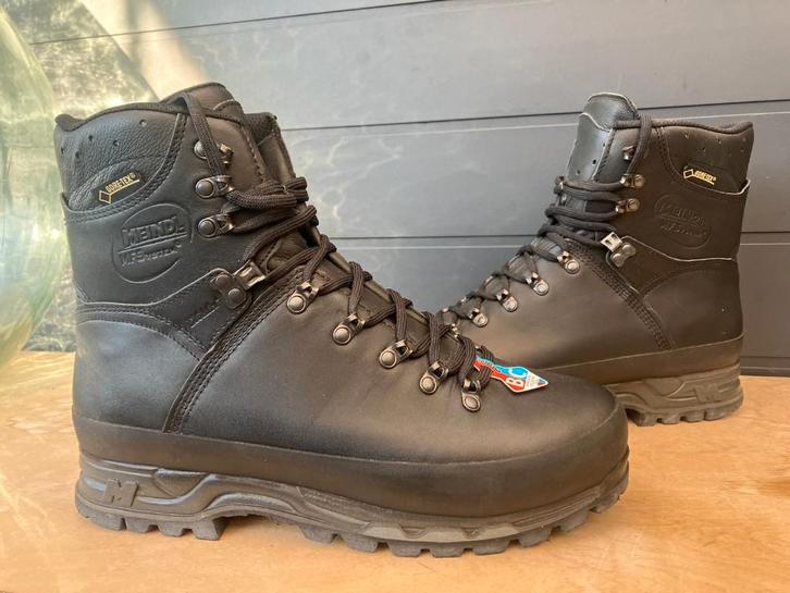 Meindl Island Professional GTX 3524-01 maat 46,5 NIEUW, Kleding | Heren, Schoenen, Nieuw, Wandelschoenen of Bergschoenen, Zwart
