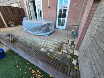 Terras stenen / klinkers 5,5m bij 3,5m beschikbaar voor biedingen