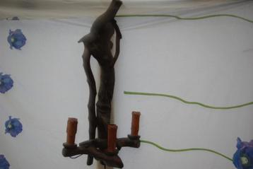 Boomstam lamp beschikbaar voor biedingen