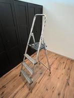Trap, Doe-het-zelf en Verbouw, Ladders en Trappen, Ophalen, Zo goed als nieuw, Minder dan 2 meter