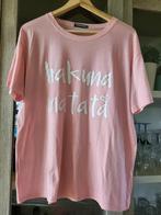 FASHION shirt. Roze. Met tekst HAKUNA MATATA. Maat 3XL = 42, Kleding | Dames, T-shirts, Maat 42/44 (L), Ophalen of Verzenden, Roze