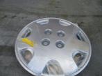 een wieldop toyota corolla   E 10     GTS    14 inch, Ophalen of Verzenden, Gebruikt, Toyota, Spatbord