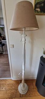 Staande lamp, Huis en Inrichting, Lampen | Vloerlampen, Ophalen of Verzenden, Zo goed als nieuw, 150 tot 200 cm