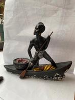 Vintage decoratief beeld – Afrikaanse roeier in kano, Ophalen of Verzenden