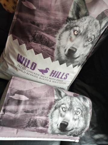 Wolf of Wilderness Hondenvoer 12kg + 3kg beschikbaar voor biedingen