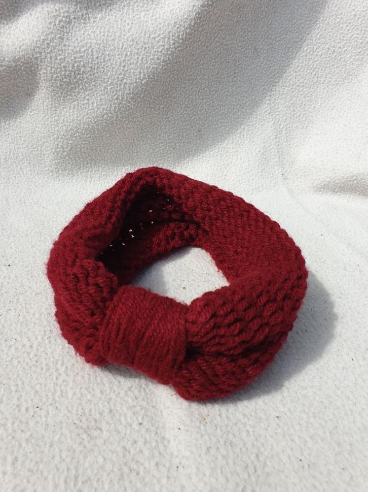 Mooie warme haarband, Kleding | Dames, Mutsen, Sjaals en Handschoenen, Zo goed als nieuw, Muts, Ophalen of Verzenden