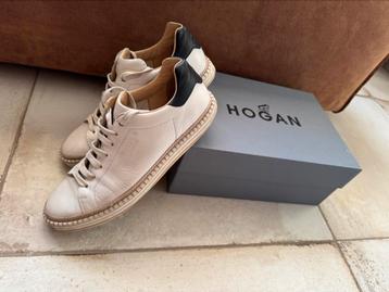 Mooie echt leder sneakers van Hogan in maat 43 beschikbaar voor biedingen