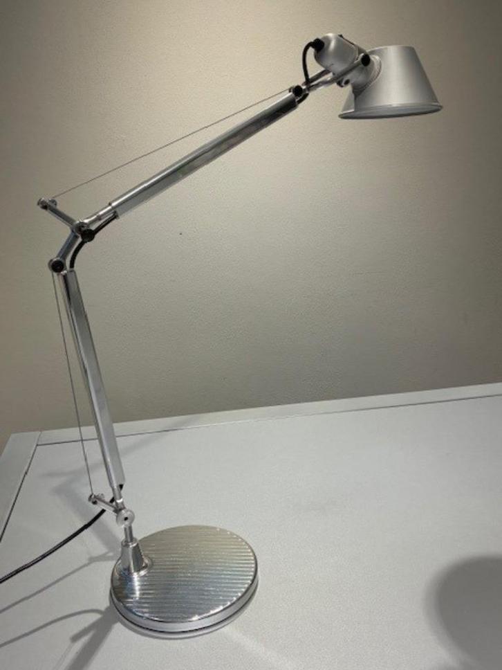 Artemide Tolomeo mini bureaulamp, Huis en Inrichting, Lampen | Tafellampen, Zo goed als nieuw, 50 tot 75 cm, Metaal, Ophalen