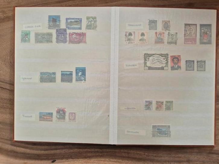 postzegelverzameling 6 boeken, Postzegels en Munten, Postzegels | Volle albums en Verzamelingen, Nederland en Buitenland, Ophalen