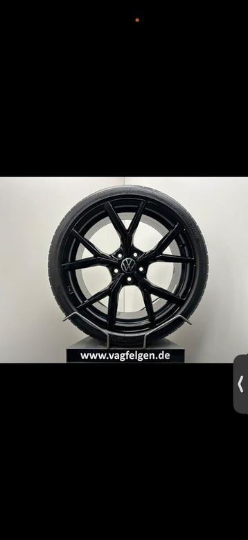 Estoril zomer set velgen  VW origineel gti golf 8 19 inch beschikbaar voor biedingen