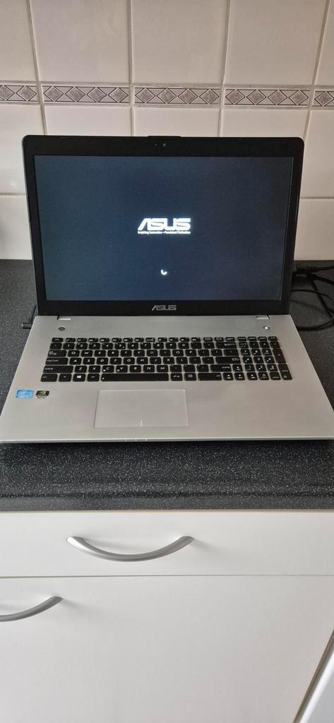 Laptop Asus i7, Computers en Software, Windows Laptops, Zo goed als nieuw, 17 inch of meer, SSD, 2 tot 3 Ghz, Ophalen