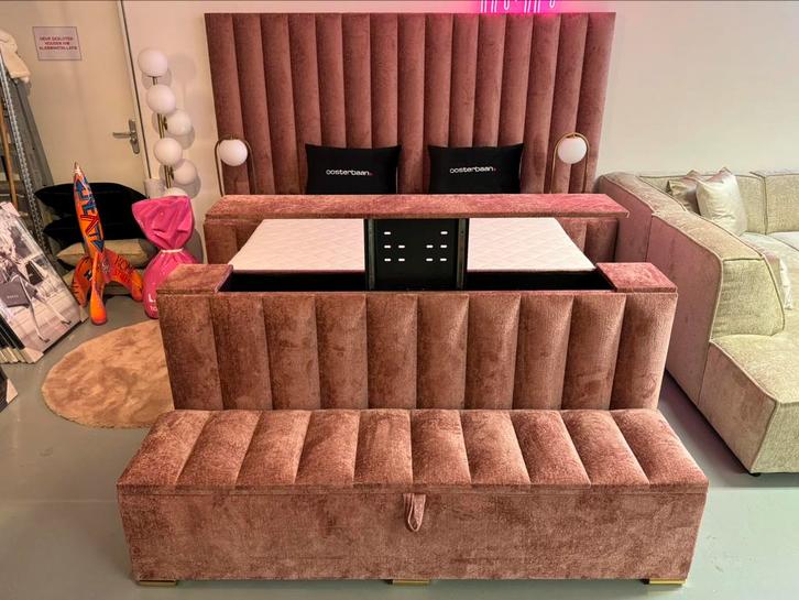 Luxe Velvet Boxspring Laura + TV Lift Compleet NEW - NIEUW, Huis en Inrichting, Slaapkamer | Boxsprings, Nieuw, 180 cm, 200 cm