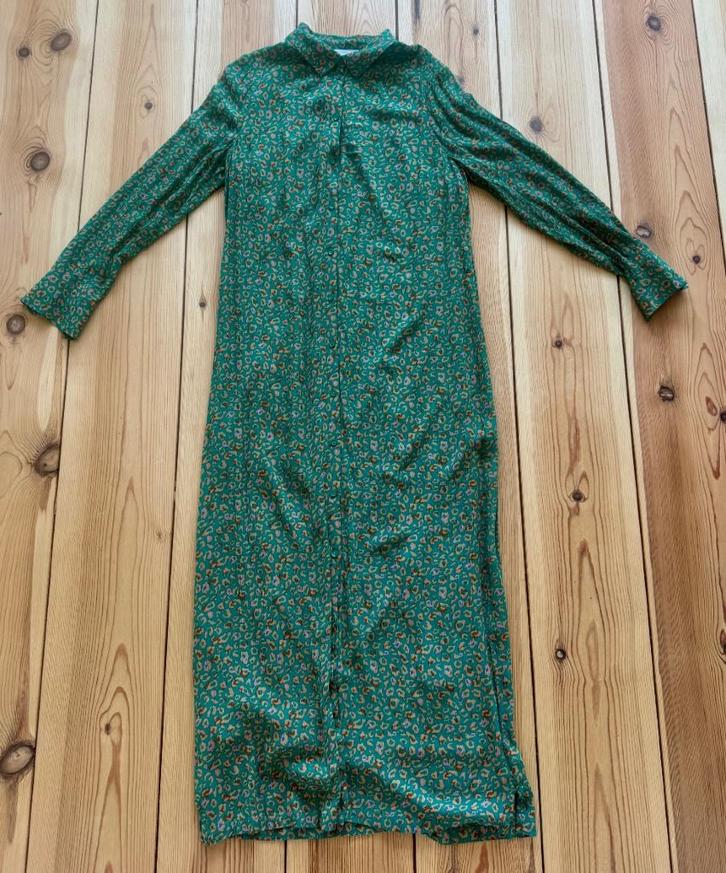Another Label Jurk / Maxidress - Groen - Medium (maat 38), Kleding | Dames, Jurken, Zo goed als nieuw, Maat 38/40 (M), Groen, Onder de knie