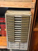 Metalen ladekastje voor schuur - ondiepe laatjes, Ophalen, Gebruikt