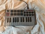 Akai MPK Mini MK3 Grijs - Midi controller., Muziek en Instrumenten, Midi-apparatuur, Ophalen of Verzenden, Zo goed als nieuw