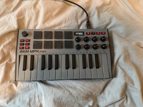 Akai MPK Mini MK3 Grijs - Midi controller., Muziek en Instrumenten, Midi-apparatuur, Zo goed als nieuw, Ophalen of Verzenden