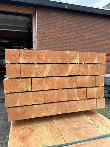 Douglas fijn bezaagd 120x120 | 12x12 Palen Balken beschikbaar voor biedingen