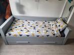 Woood Dennis bedbank 90x200, Ophalen, 85 tot 100 cm, Zo goed als nieuw, Matras