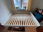 Wit IKEA bed, Huis en Inrichting, Slaapkamer | Bedden, Gebruikt, 140 cm, Wit, Hout
