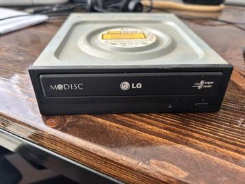 DVD RW beschikbaar voor biedingen