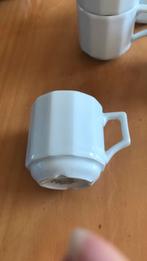 5 Pillivuyt espressokopjes, Huis en Inrichting, Ophalen of Verzenden, Zo goed als nieuw, Overige stijlen, Kop(pen) en/of Schotel(s)