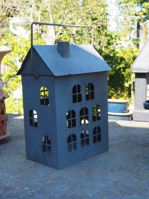 Grote Windlicht/metalen huis, Huis en Inrichting, Woonaccessoires | Overige, Gebruikt, Ophalen of Verzenden