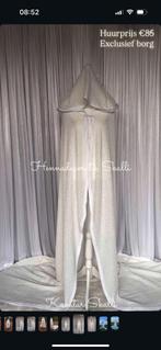 Winter bridal cape met sleep, Kleding | Dames, Gelegenheidskleding, Ophalen of Verzenden, Zo goed als nieuw, Zwart, Overige typen