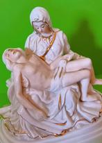 Piëta van Michelangelo beeld in porselein., Ophalen of Verzenden