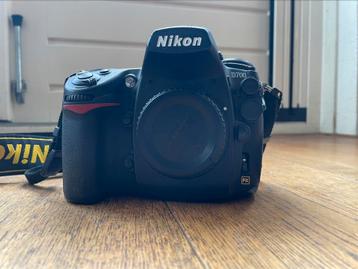 Nikon D700 + batterygrip, lens, flitser en lowepro tas