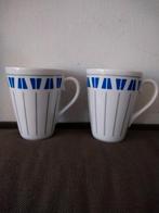 2 mokken Nestlé Hot anise, Ophalen of Verzenden, Overige stijlen, Kop(pen) en/of Schotel(s)