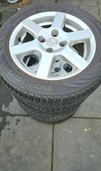 Toyota Yaris corolla 15inch 4x100 wintersetje, Auto diversen, Wieldoppen, Ophalen, Zo goed als nieuw