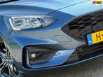 Ford Focus Wagon 1.5 ST Line Business - Chrome Blue - Carpla, Auto's, 65 €/maand, Stof, Euro 6, 700 kg