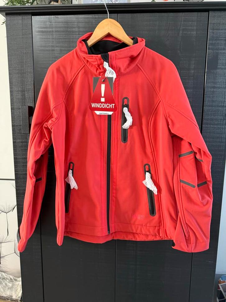 ANWB Softshell Jas Ivannie - Maat L - Nieuw., Kleding | Dames, Jassen | Winter, Nieuw, Maat 42/44 (L), Rood, Ophalen of Verzenden