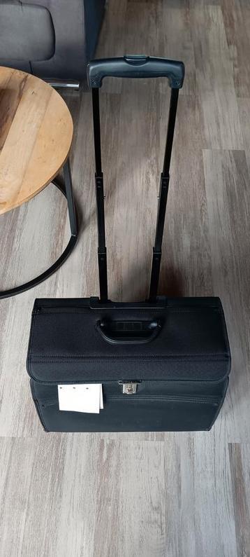 Samsonite Transit 2 Synaptic 17″ Jet Black pilotenkoffer beschikbaar voor biedingen