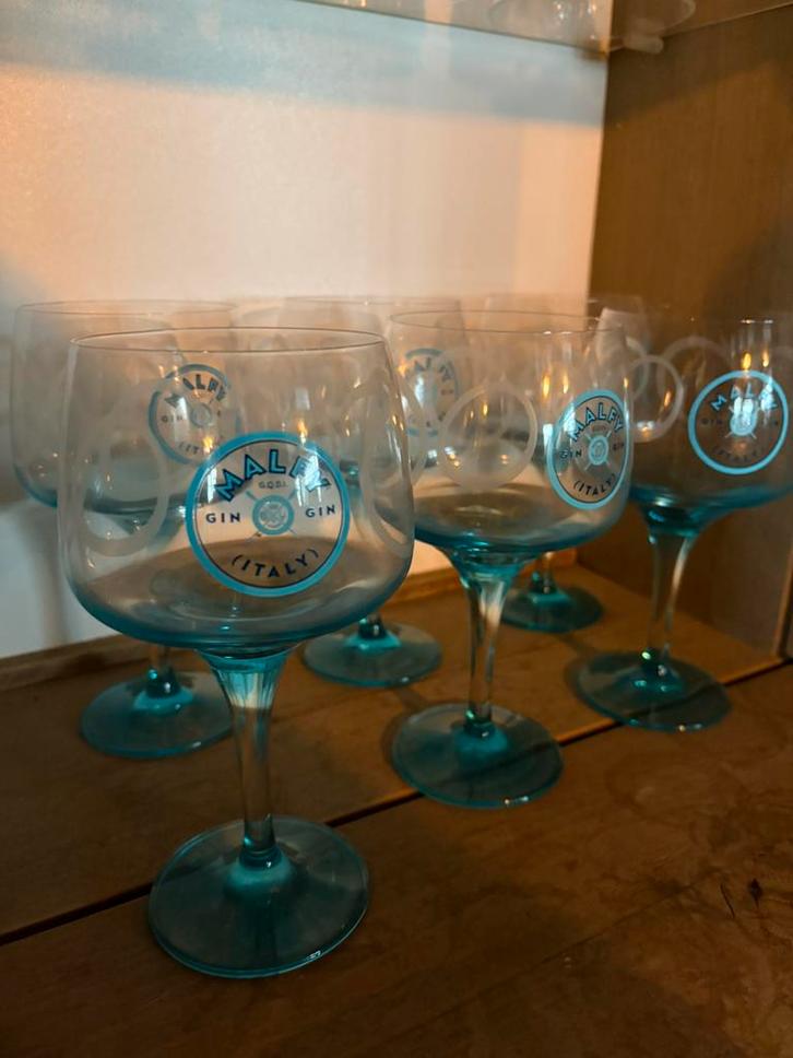 Mooie glazen, gin tonic, aperol, rose, Huis en Inrichting, Keuken | Servies, Glas of Glazen, Overige stijlen, Glas, Ophalen of Verzenden