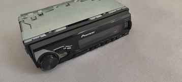 Pioneer MVH-180UI beschikbaar voor biedingen