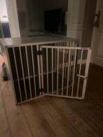 Hundos Bench Maat M - Goede Staat, Dieren en Toebehoren, Hondenbenches, Ophalen of Verzenden, Zo goed als nieuw