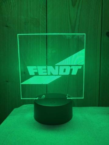 Fendt Tractor Logo lamp beschikbaar voor biedingen