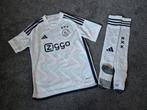 Ajax shirtje berghuis en sokken 152, Ajax, Jongetje of Meisje, Ophalen of Verzenden, Zo goed als nieuw