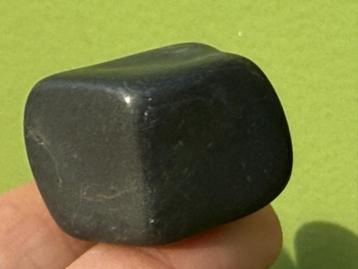 Zwarte Azeztuliet mineralen D1 beschikbaar voor biedingen