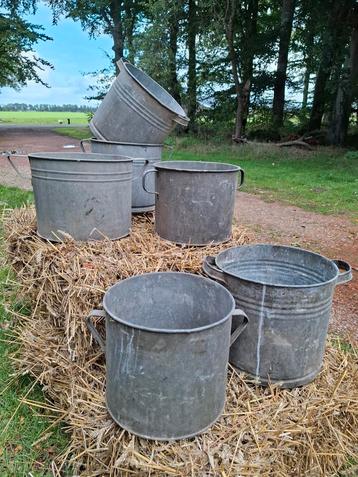 Oude brocante zinken teil emmer plantenbak kerstboom ton beschikbaar voor biedingen