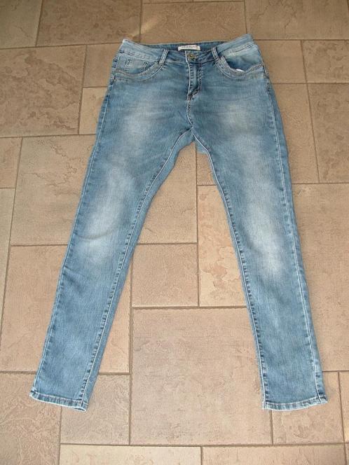 Jewelly JW5134 spijkerbroek jeans broek maat S - maat 36, Kleding | Dames, Spijkerbroeken en Jeans, Gedragen, W28 - W29 (confectie 36)